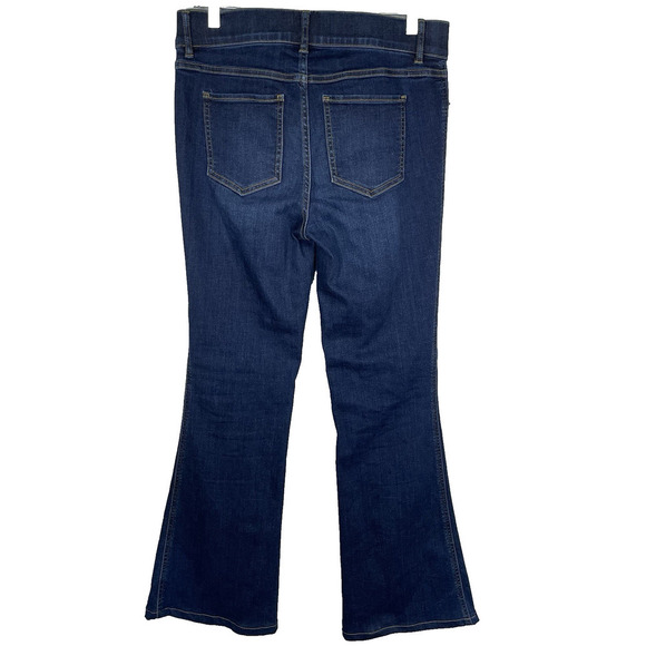 Spanx Jeans Womens Medium Flare Leg Pull On Dark Wash Slimming Classic Stretch - Picture 2 of 10